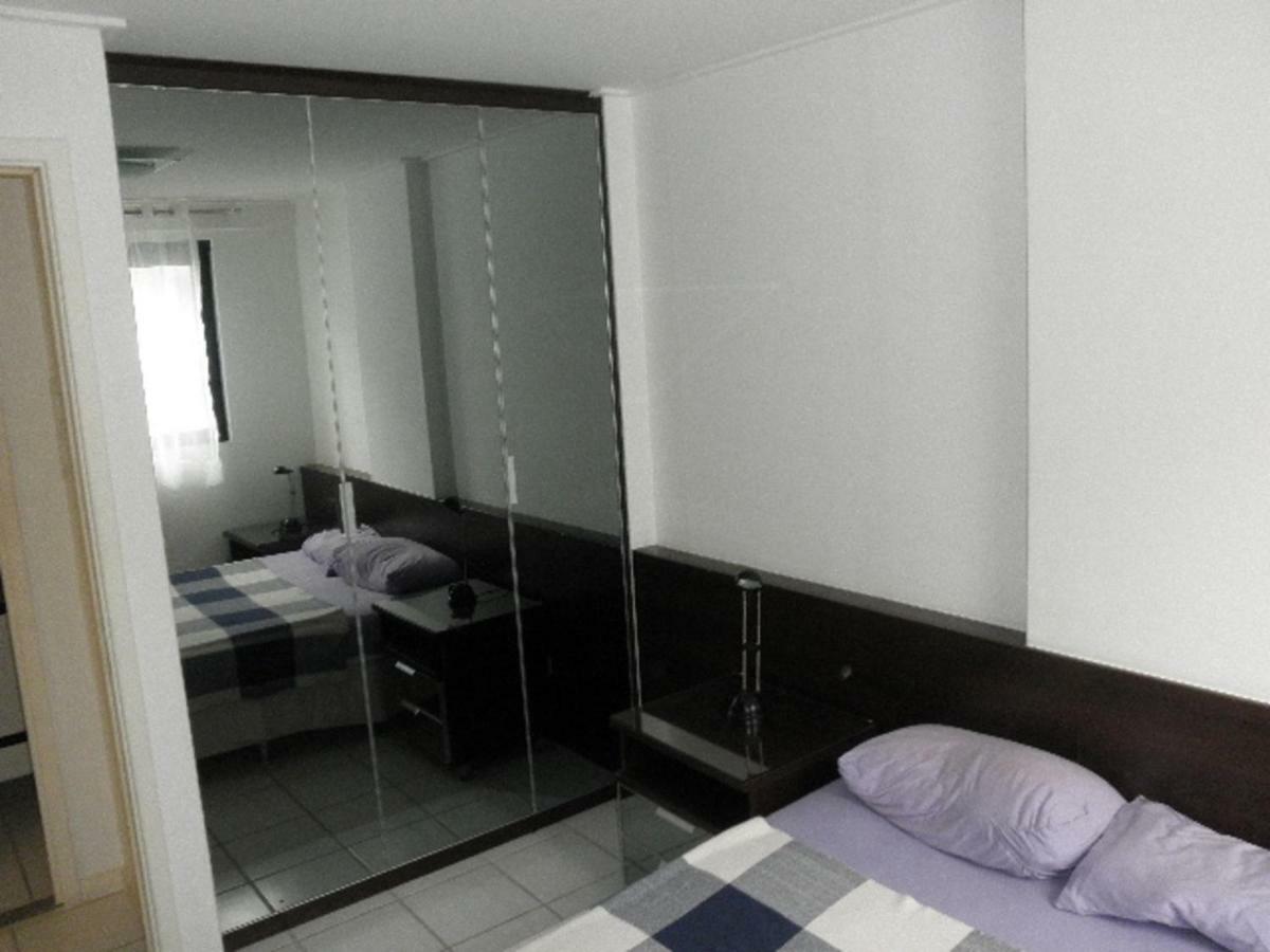 Na Beira Mar De Pajucara- Edif Neo- Apartamento Quarto E Sala- Tem Varanda - Vista Lateral Do Mar- Rua Julio Plech Filho 60 Esquina Com Avenida Doutor Antonio Gouveia - Consumo Eletrico E Pago No Ckeck-Out 1Kwh E 1,35 Reias Maceió Exteriör bild