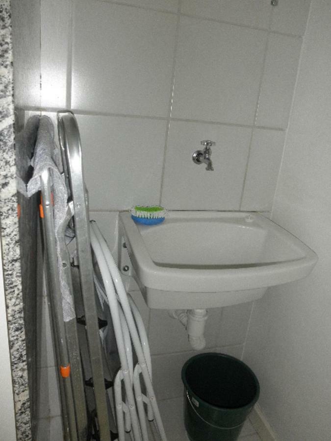 Na Beira Mar De Pajucara- Edif Neo- Apartamento Quarto E Sala- Tem Varanda - Vista Lateral Do Mar- Rua Julio Plech Filho 60 Esquina Com Avenida Doutor Antonio Gouveia - Consumo Eletrico E Pago No Ckeck-Out 1Kwh E 1,35 Reias Maceió Exteriör bild