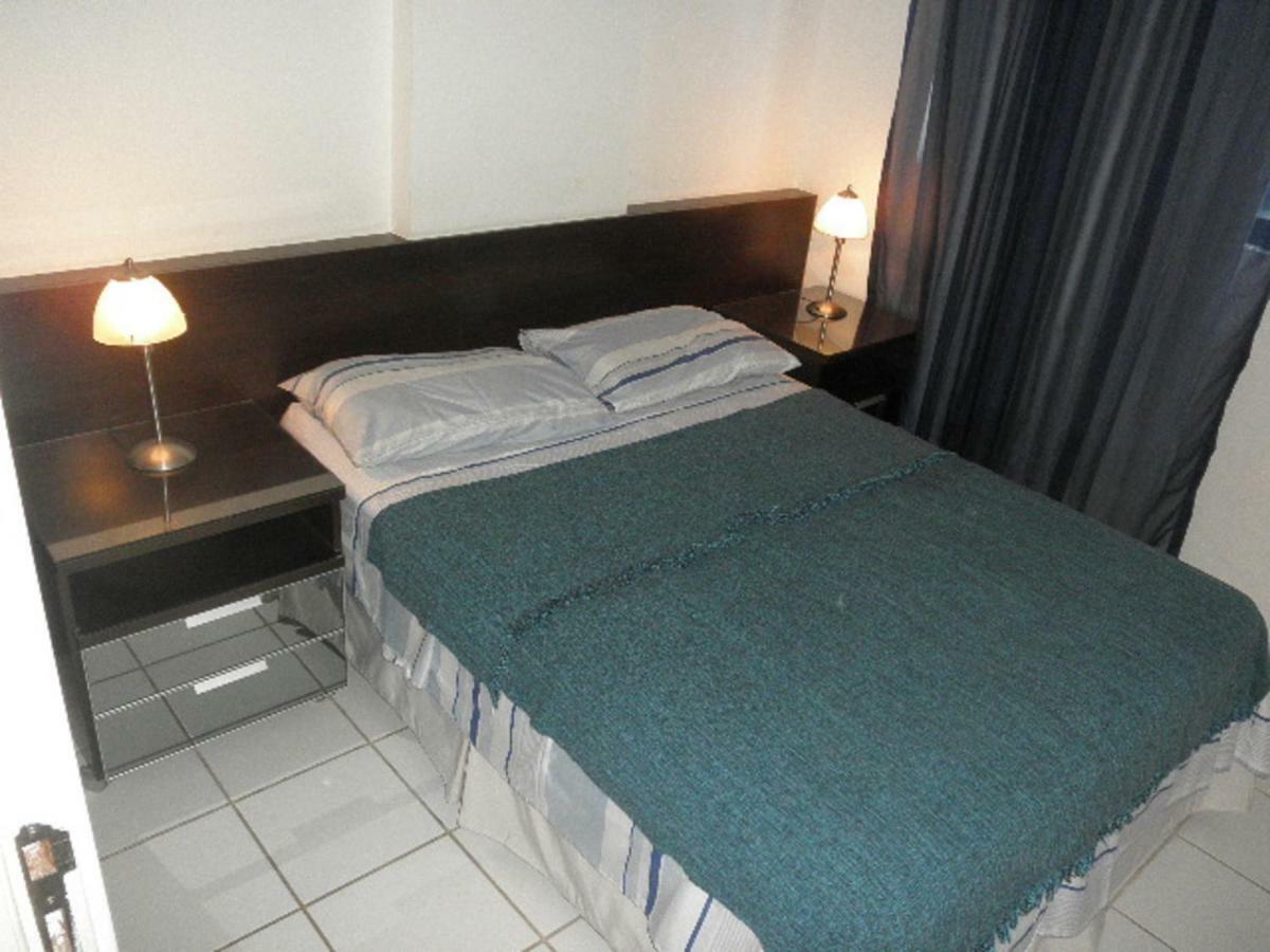 Na Beira Mar De Pajucara- Edif Neo- Apartamento Quarto E Sala- Tem Varanda - Vista Lateral Do Mar- Rua Julio Plech Filho 60 Esquina Com Avenida Doutor Antonio Gouveia - Consumo Eletrico E Pago No Ckeck-Out 1Kwh E 1,35 Reias Maceió Exteriör bild