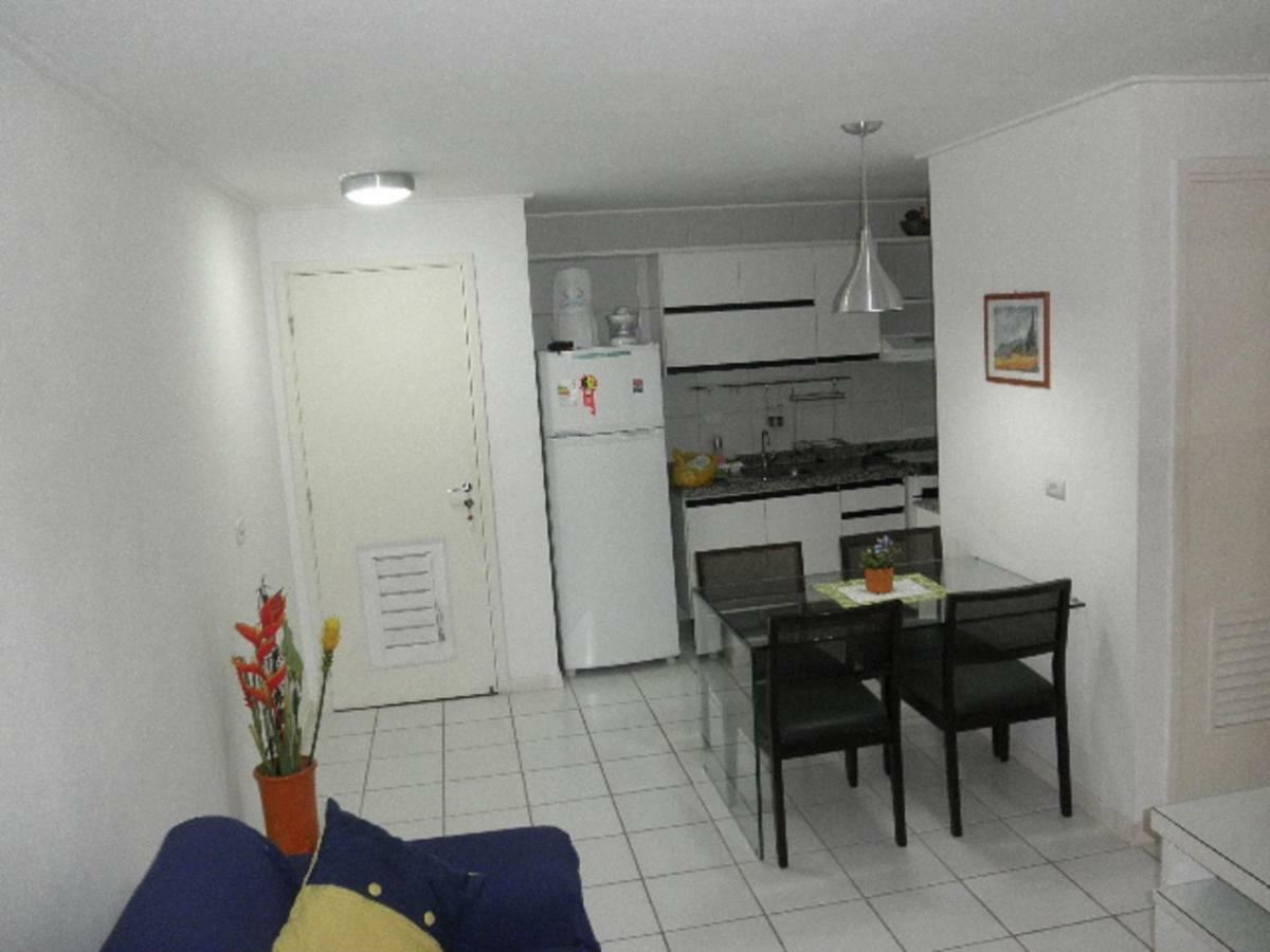 Na Beira Mar De Pajucara- Edif Neo- Apartamento Quarto E Sala- Tem Varanda - Vista Lateral Do Mar- Rua Julio Plech Filho 60 Esquina Com Avenida Doutor Antonio Gouveia - Consumo Eletrico E Pago No Ckeck-Out 1Kwh E 1,35 Reias Maceió Exteriör bild
